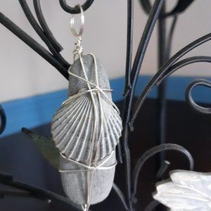 Sea and Sand Pendant